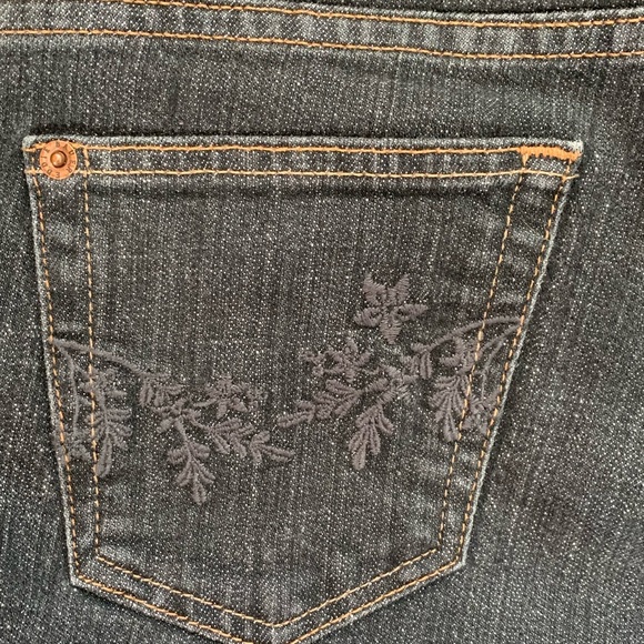 Eddie Bauer Classic Bootcut Black Jeans - Picture 6 of 8